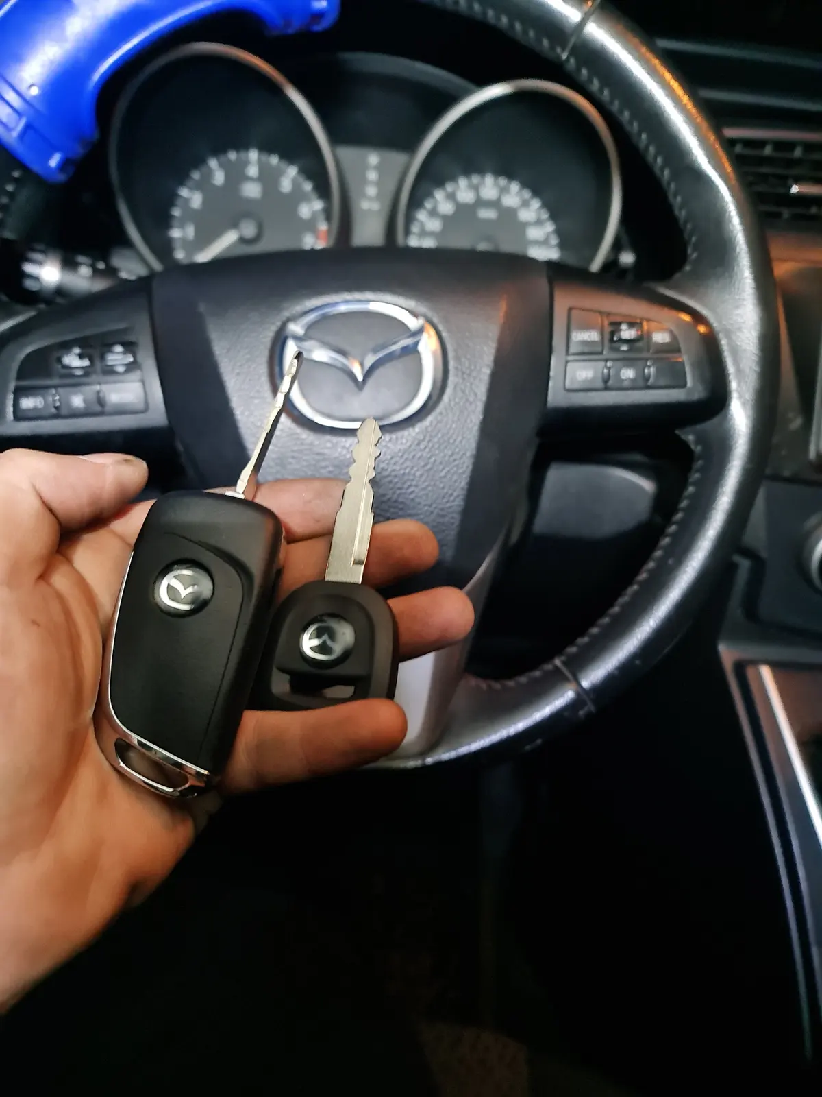 Cerrajería automotriz y domiciliaria